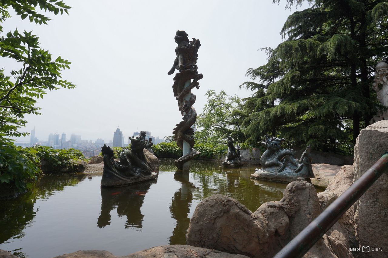 l2gsanp">信号山位于 a target="_blank" href="/item/观象山/718003"