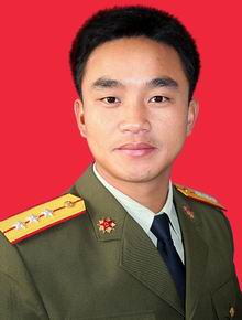 大洛派出所民警肖毅因过度劳累牺牲,他被福建省公安厅追记个人一等功