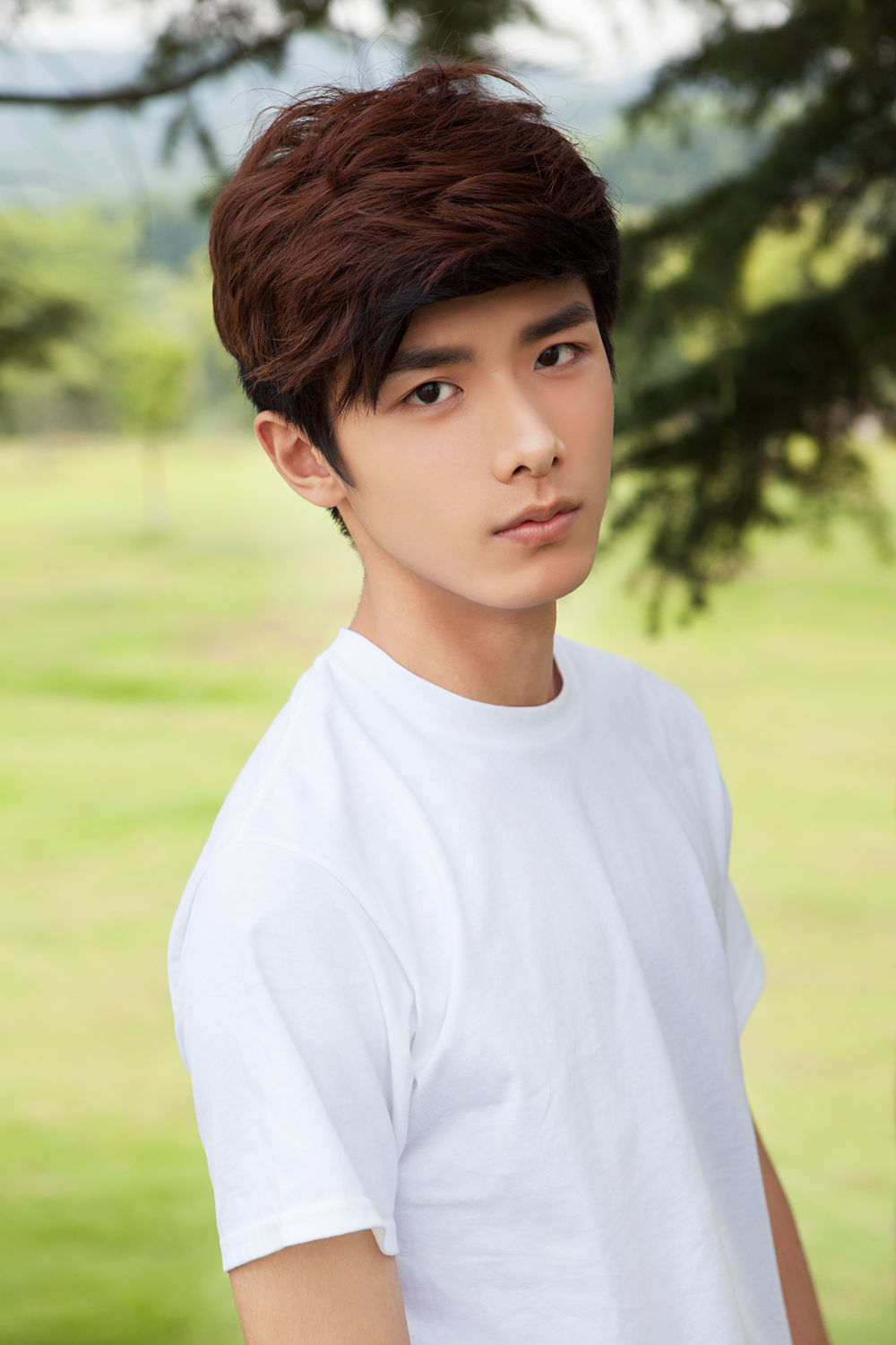  p data-id="gnx5v3inx6">赵弈钦,1997年5月31