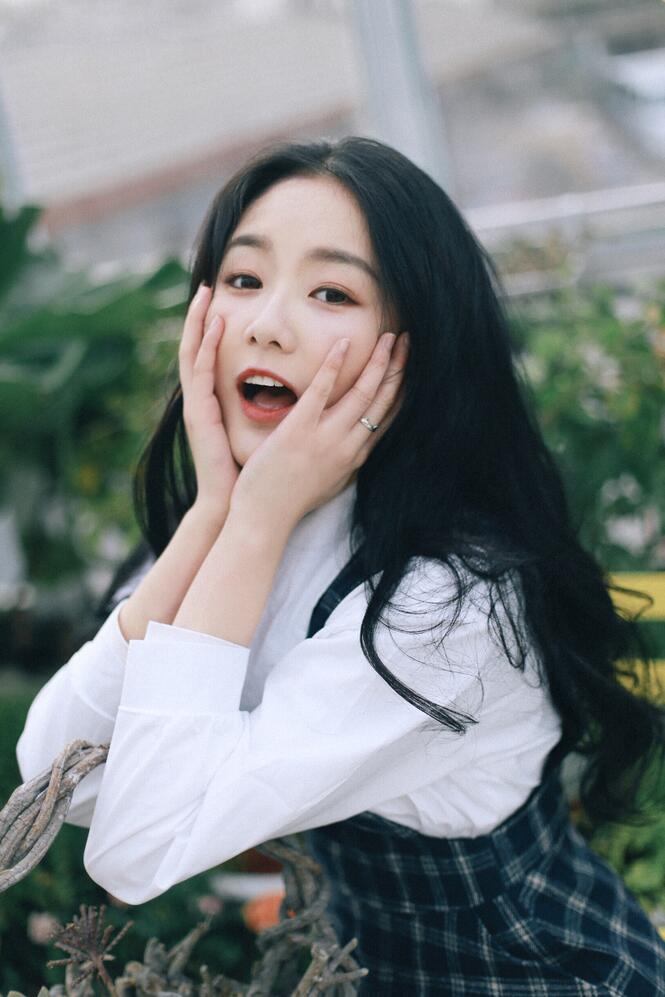 张馨月