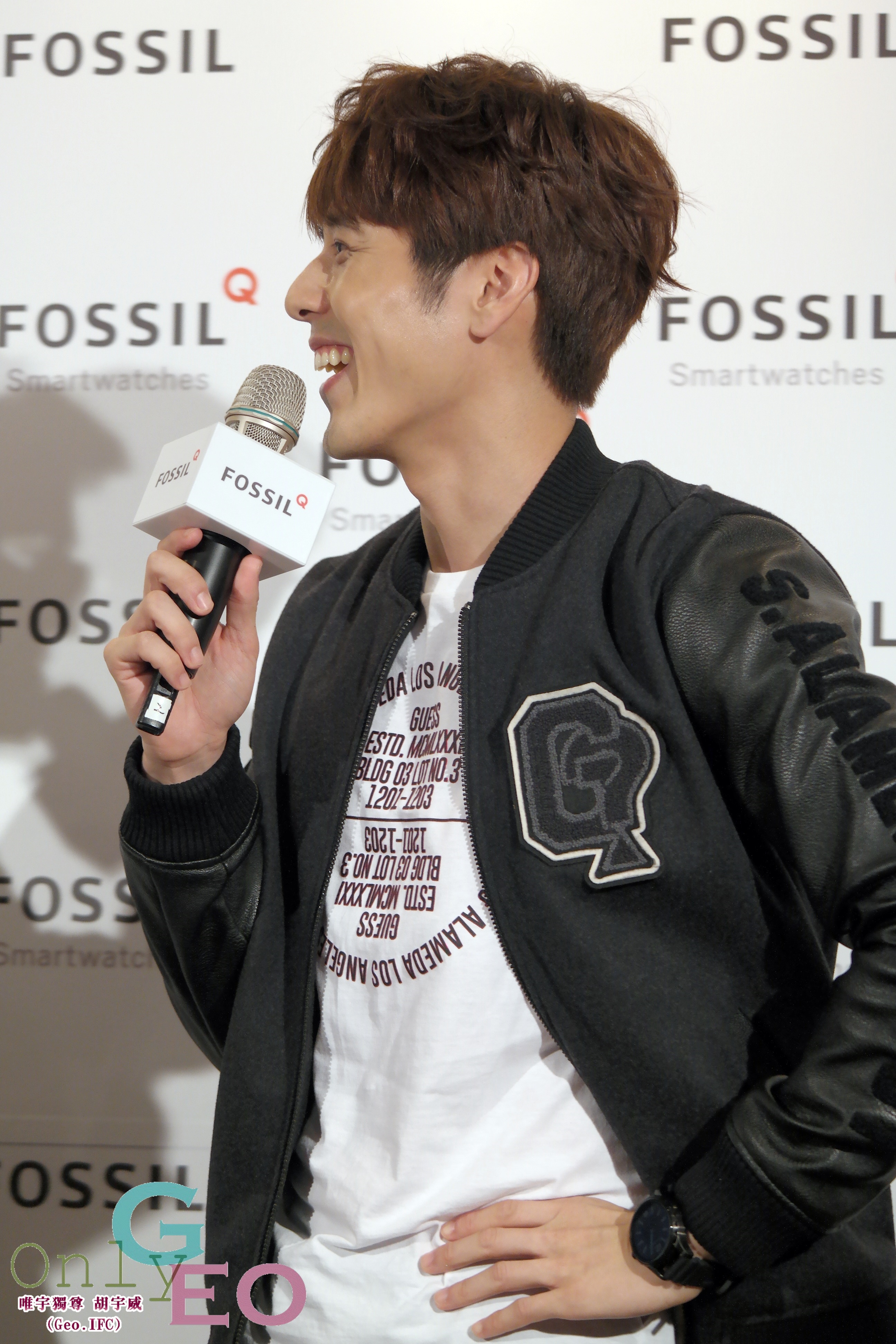  p>胡宇威(george hu),原名胡宇崴,1982年7月24