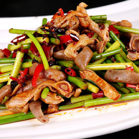 蒜苗老干妈爆猪肚