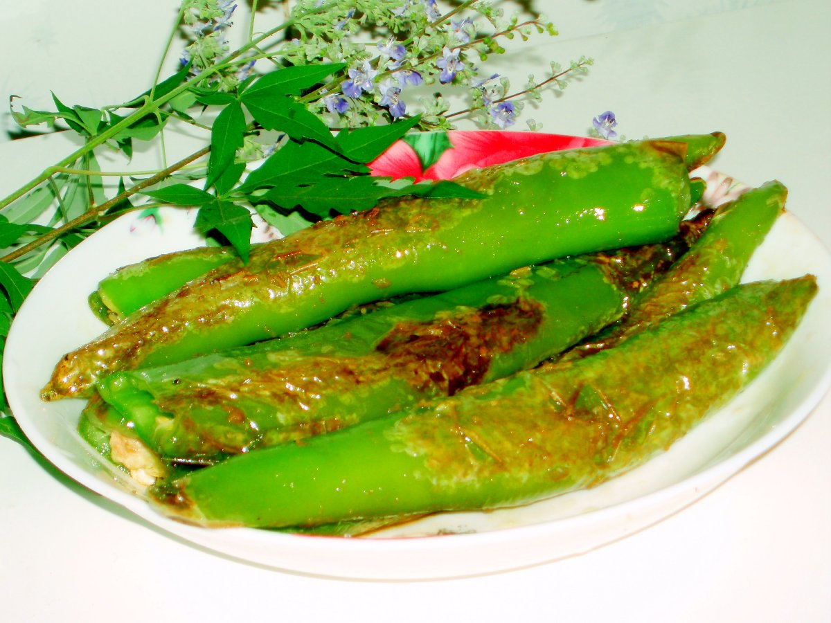 虎皮镶肉尖椒