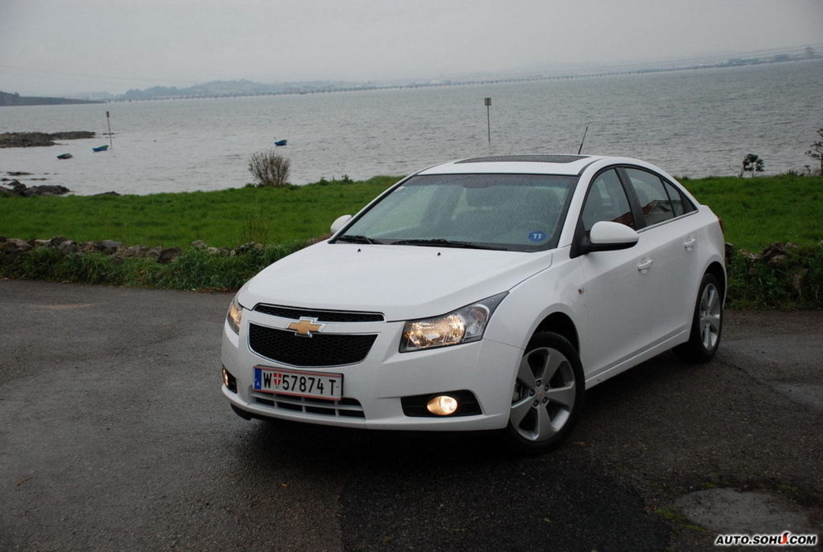  p> a target="_blank" href="/item/雪佛兰">雪佛兰 /a>科鲁兹(cruze