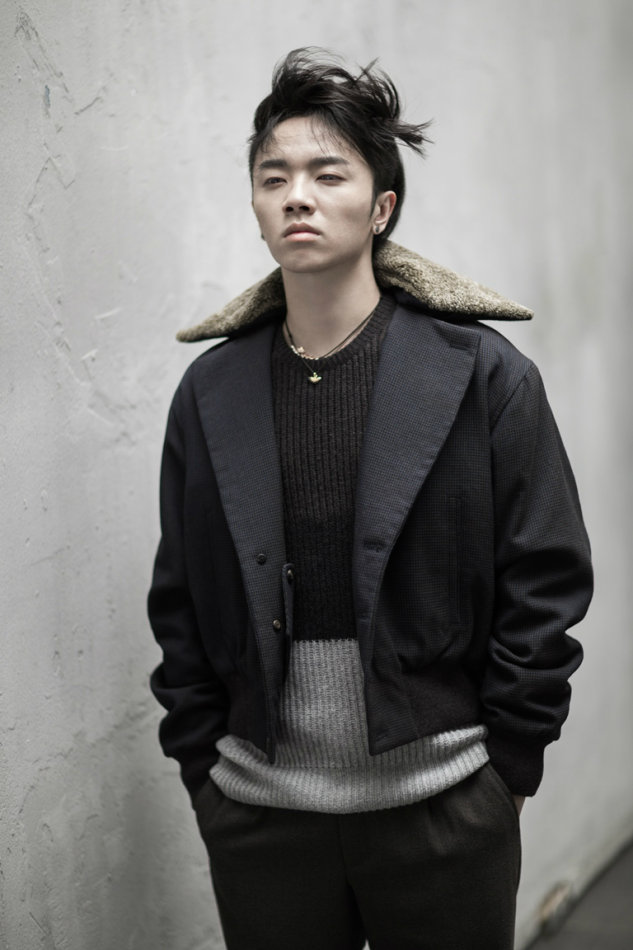  p>华晨宇,1990年2月7日生于湖北省十堰市,中国内地流行乐男歌手,作曲