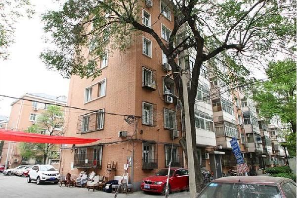  p>石门坎南街位于南京市秦淮光华路,共计房屋6户. /p>