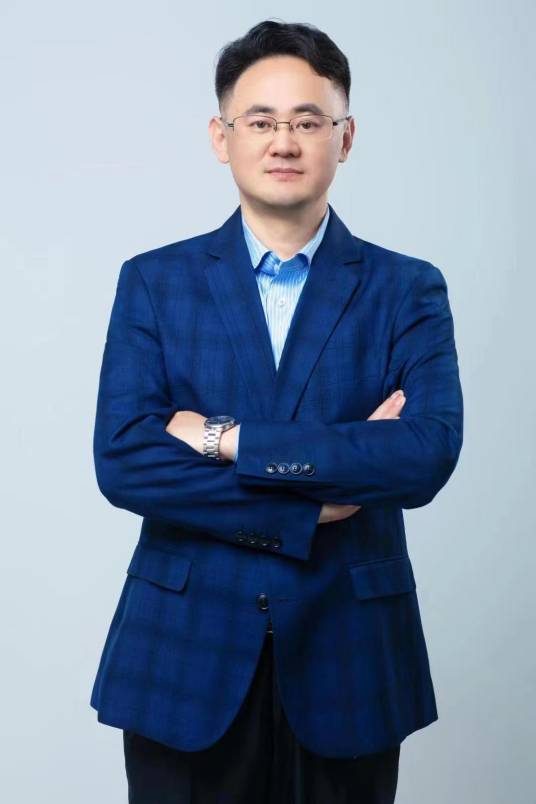 周灏（中国生命关怀协会老年合唱与健康专业委员会会长）_百度百科