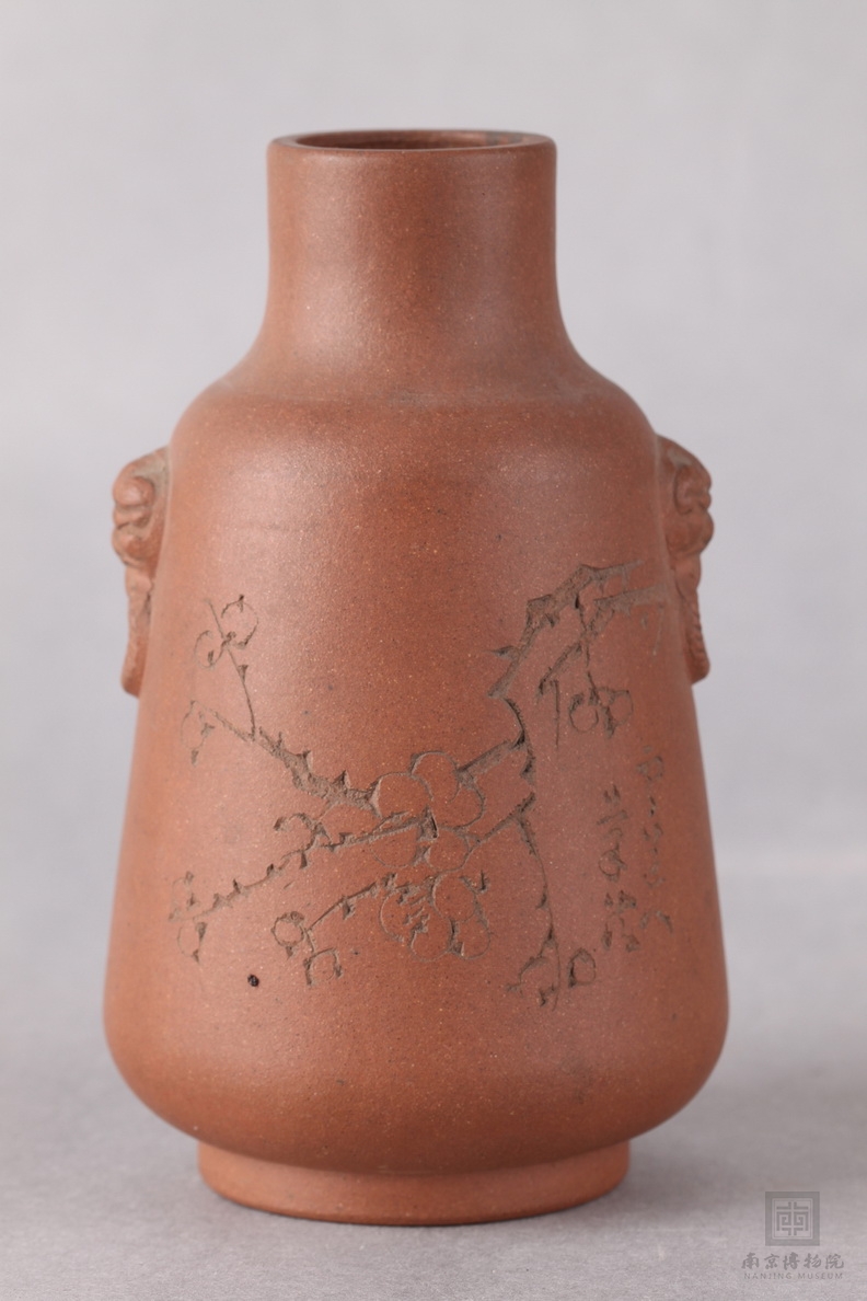 民国紫砂浅刻梅花双耳小瓶