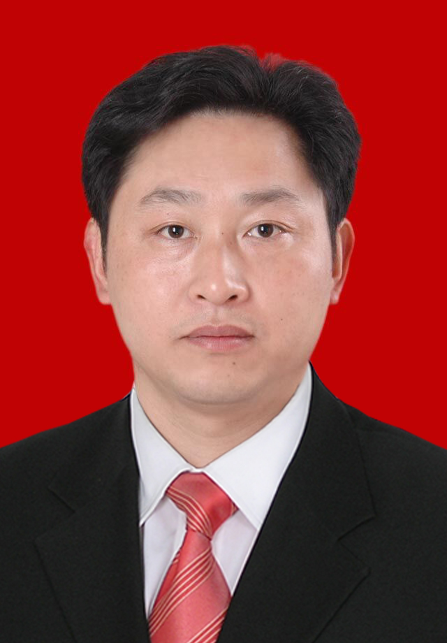 张忠文