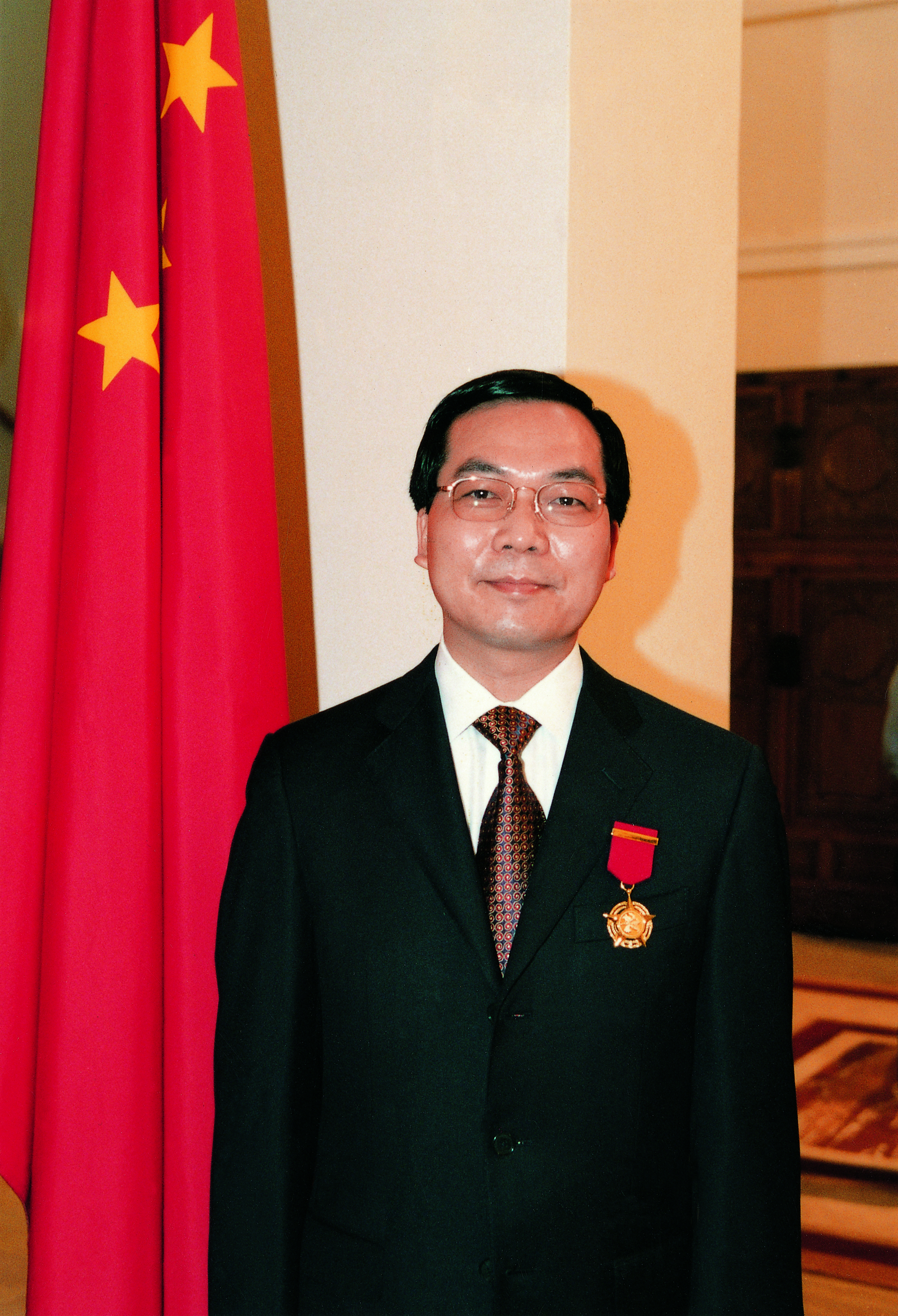  p data-id="gnatfb4rnb">许智铭(原名许智明),男,汉族,1964年2月生