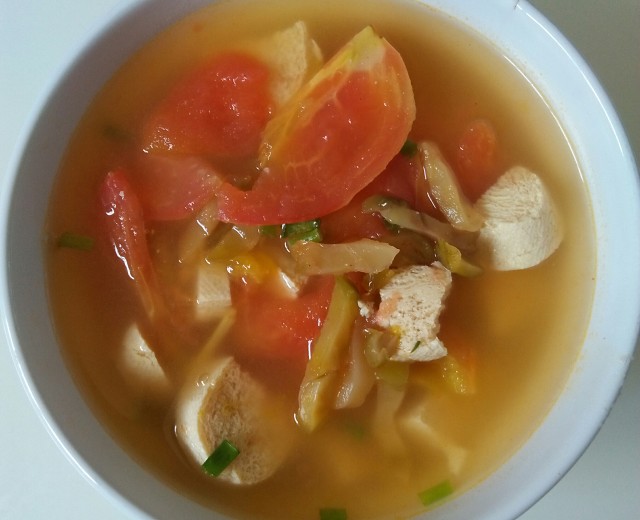 西红柿榨菜汤