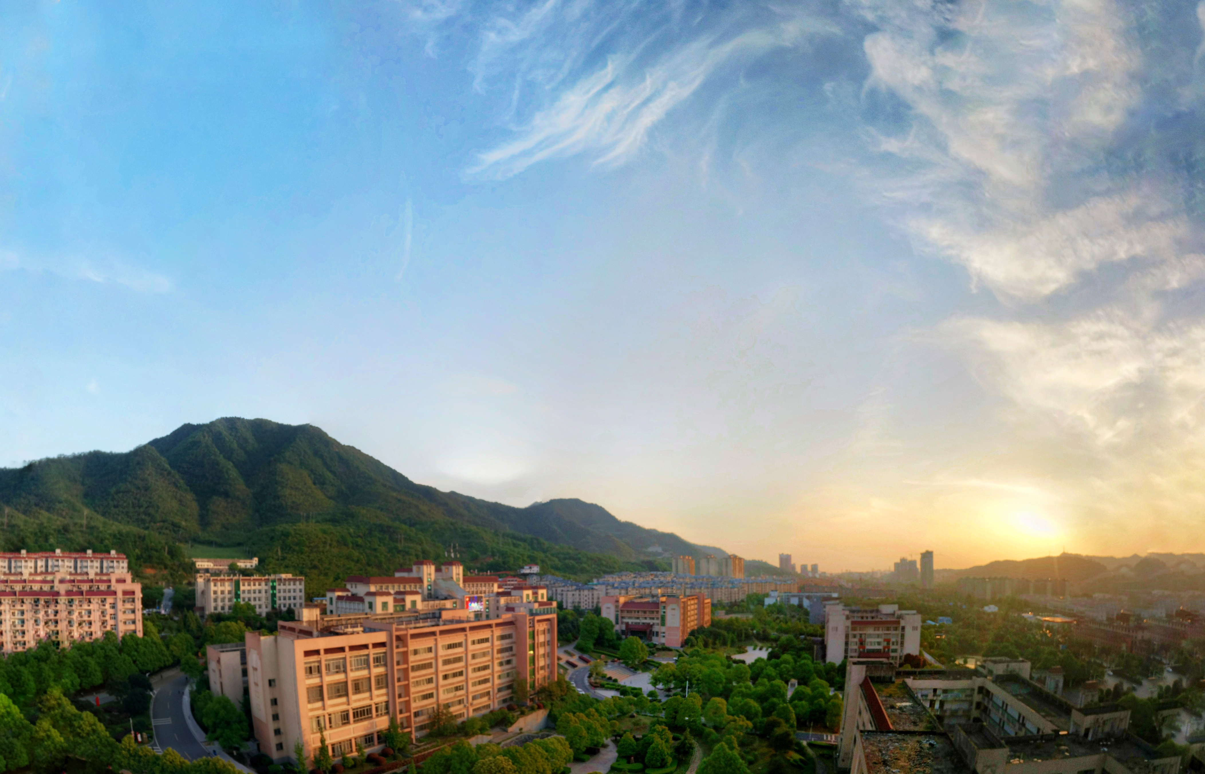  p> b>湘南学院 /b>(xiangnan university)学校位于湖南省 a target="