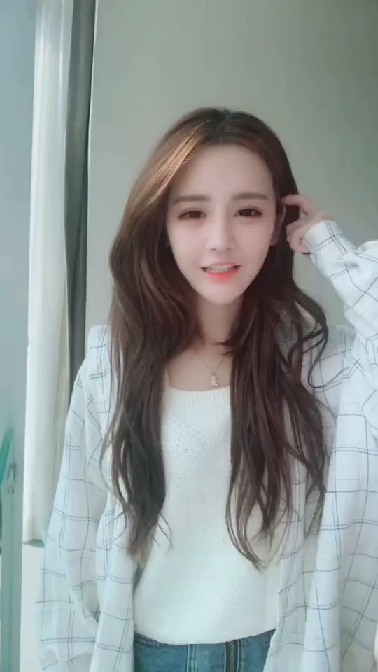 class="ref" data-ctrid="sx5fzopqmcnq">快手平台女主播 /span> sup