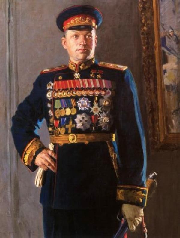  p>康斯坦丁·康斯坦丁诺维奇·罗科索夫斯基(俄文: i>Рокоссо