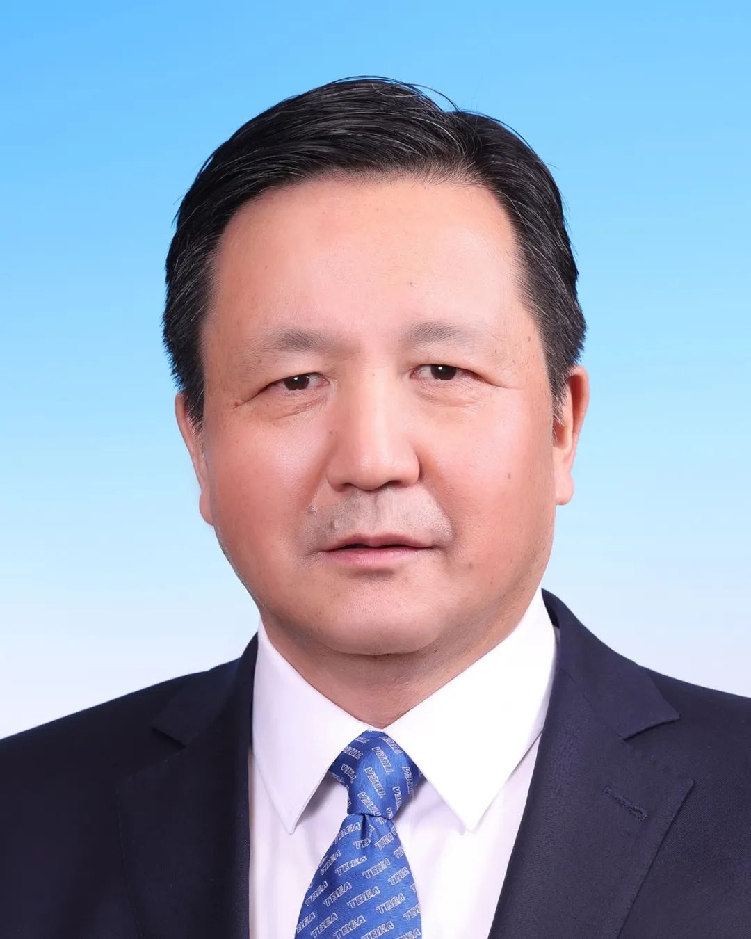  p data-id="gnwztdb3lg">张新,男,1962年11月