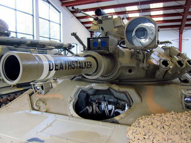  p data-id="gnbxjba16b">m551轻型坦克(英文:m551 light tank,英文