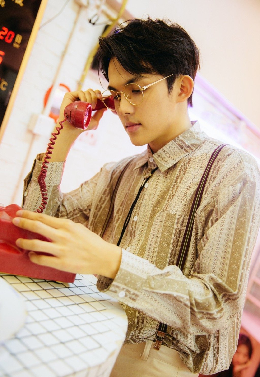 李柄熹,1995年9月