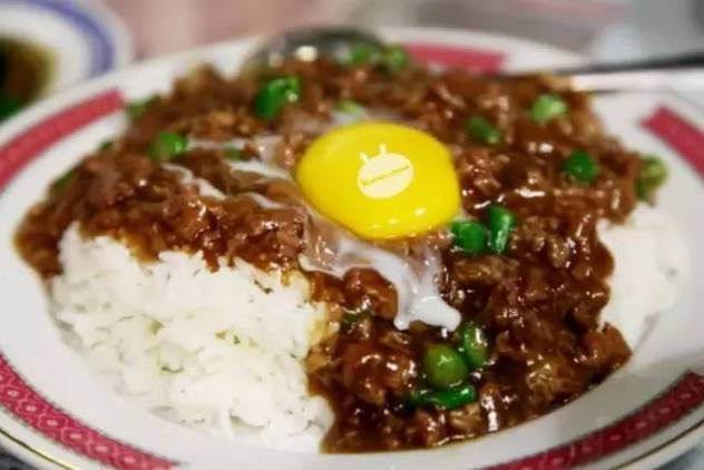 免治窝蛋牛肉饭