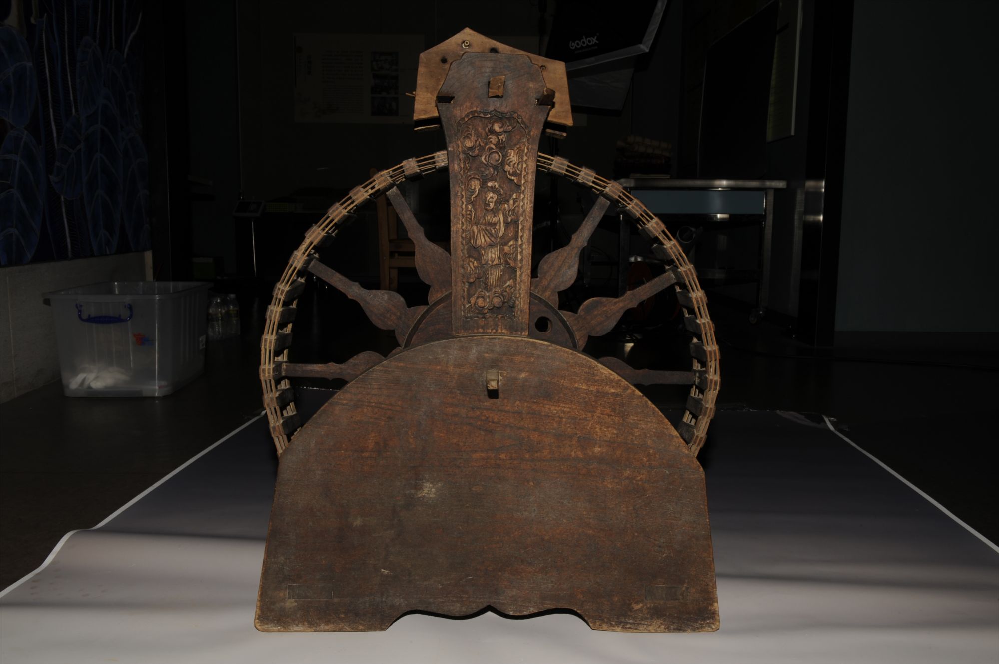 现代三锭脚踏纺车