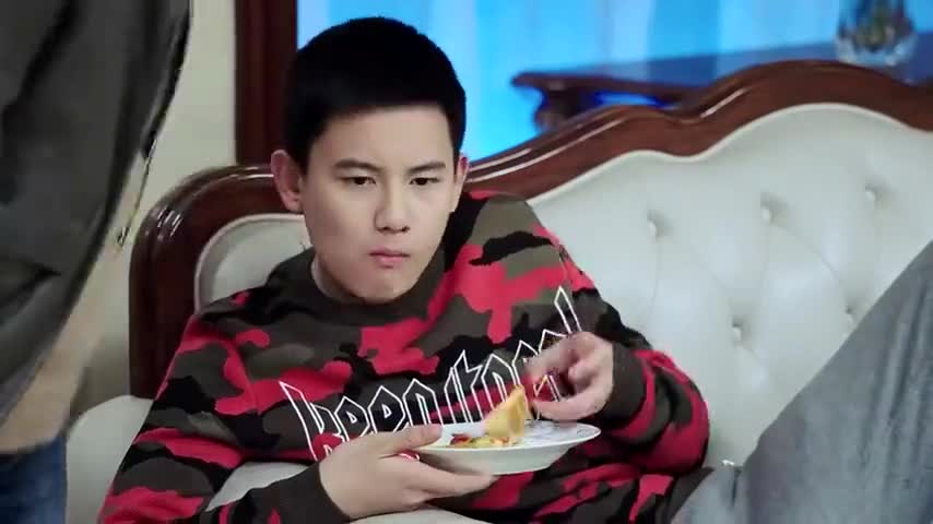 ">陪读妈妈》中的角色,由<a target="
