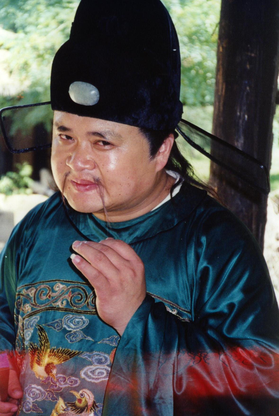 闾汉彪