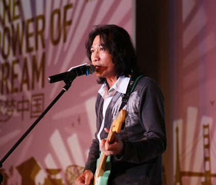  p data-id="gn6u7f4swz">歌手: /p> p data-id="gn6u7f4syl">夏韶声 