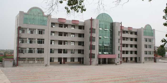 明光市第三中学