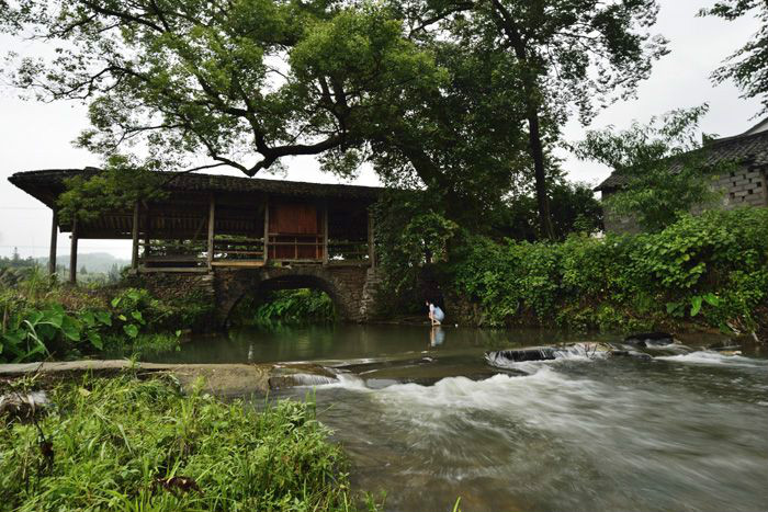  p>龙泉镇,安徽省 a target="_blank" href="/item/池州市/211733"