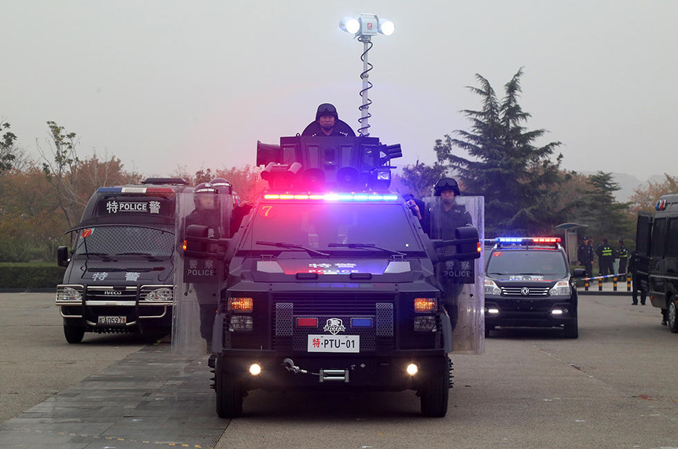  p>虎式装甲车(俄语: b>СПМ-2 《Тигр》 /b>,英文: b>spm - 2