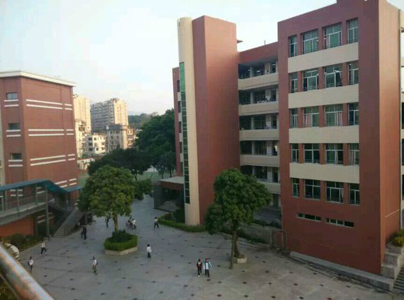  p data-id="gnyu2vtfl5">福州十中的前身是创立于1937年的福州私立榕