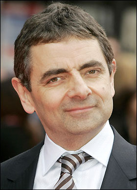  p>罗温·艾金森 i>(rowan atkinson) /i>,1955年1月6日出生于英格兰