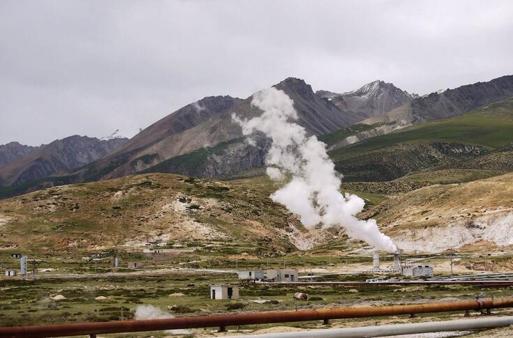 最著名的就是羊八井地热蒸汽田