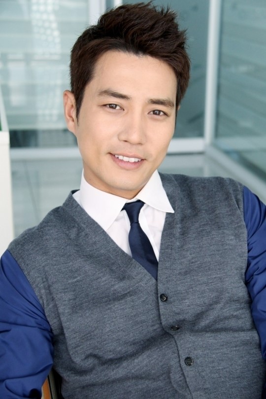 id="gnt5y0w5om">朱相昱,1978年7月18日出生于韩国首尔,韩国男演员