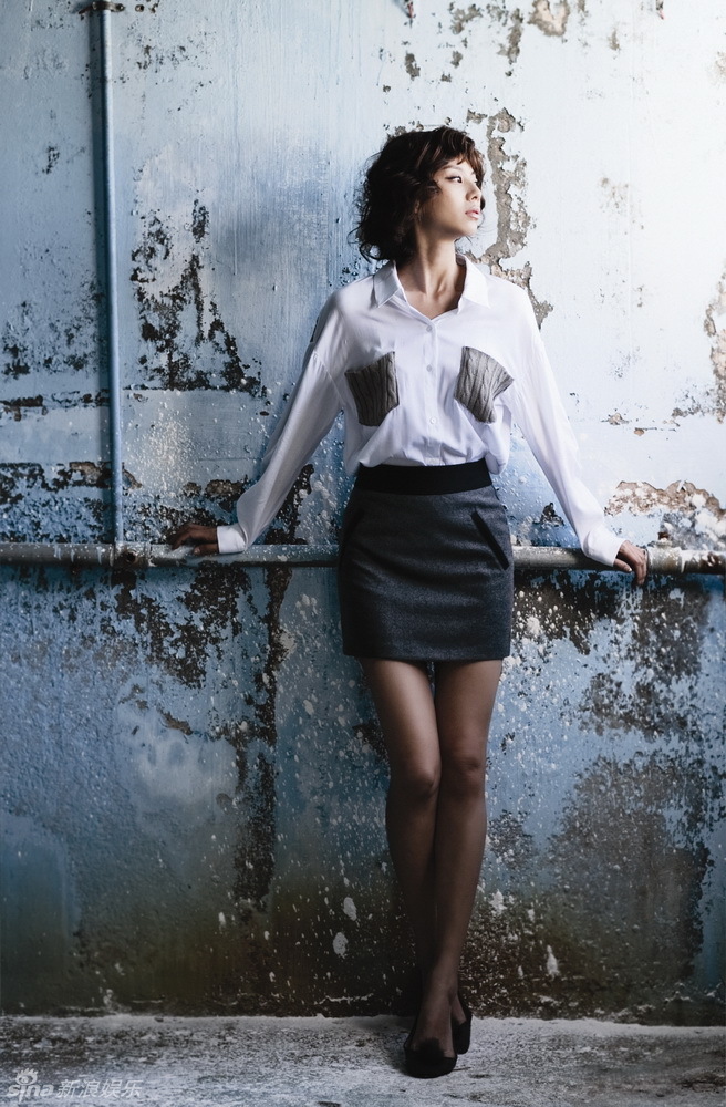  /p> p>2002年,随sugar组合作为歌手正式出道;同年sugar组合发行首张