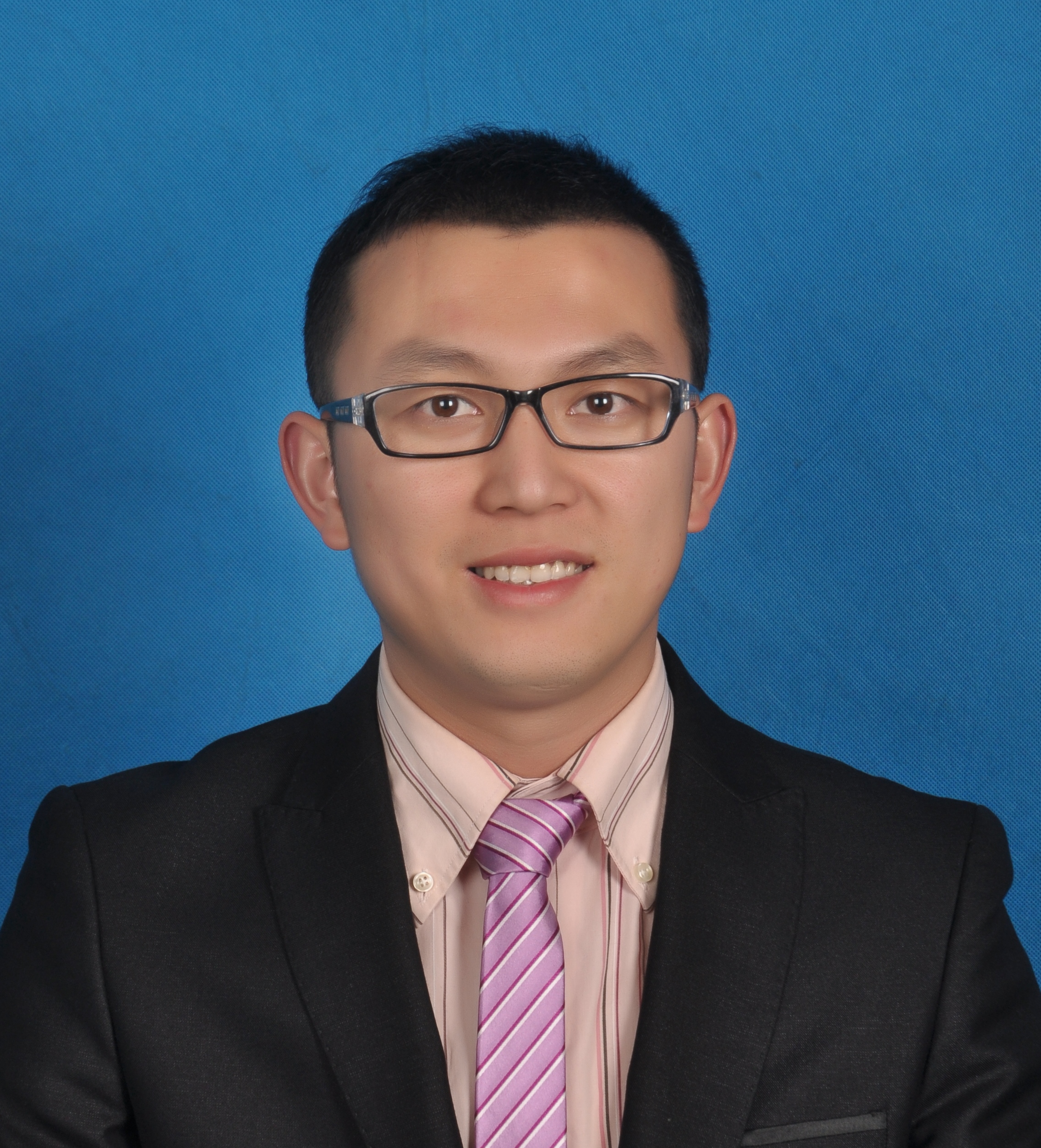 大学/162032" data-lemmaid="162032">云南大学 /a>,获工学学士学位