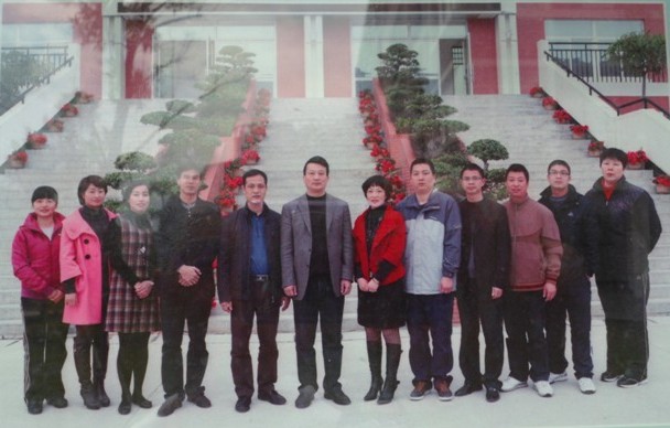  p>福清市滨江初级中学是2008年8月经福清市委,市政府批准成立的,由 a