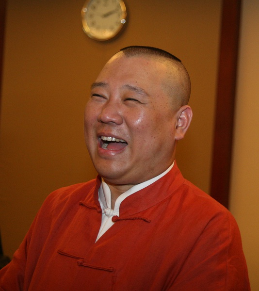  p>郭德纲《全本张广泰》取材于传统单口相声"八大棍儿"之一《 a href