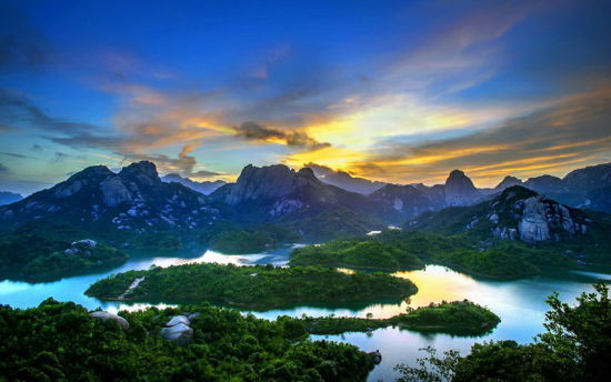  p>常山华侨经济开发区(古属漳州府云霄厅)是福建省省级重点经济开发