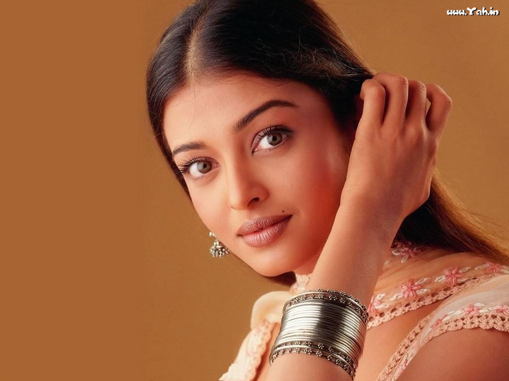  i>(aishwarya rai) /i>,1973年11月1日出生于印度卡纳塔克邦门格洛尔