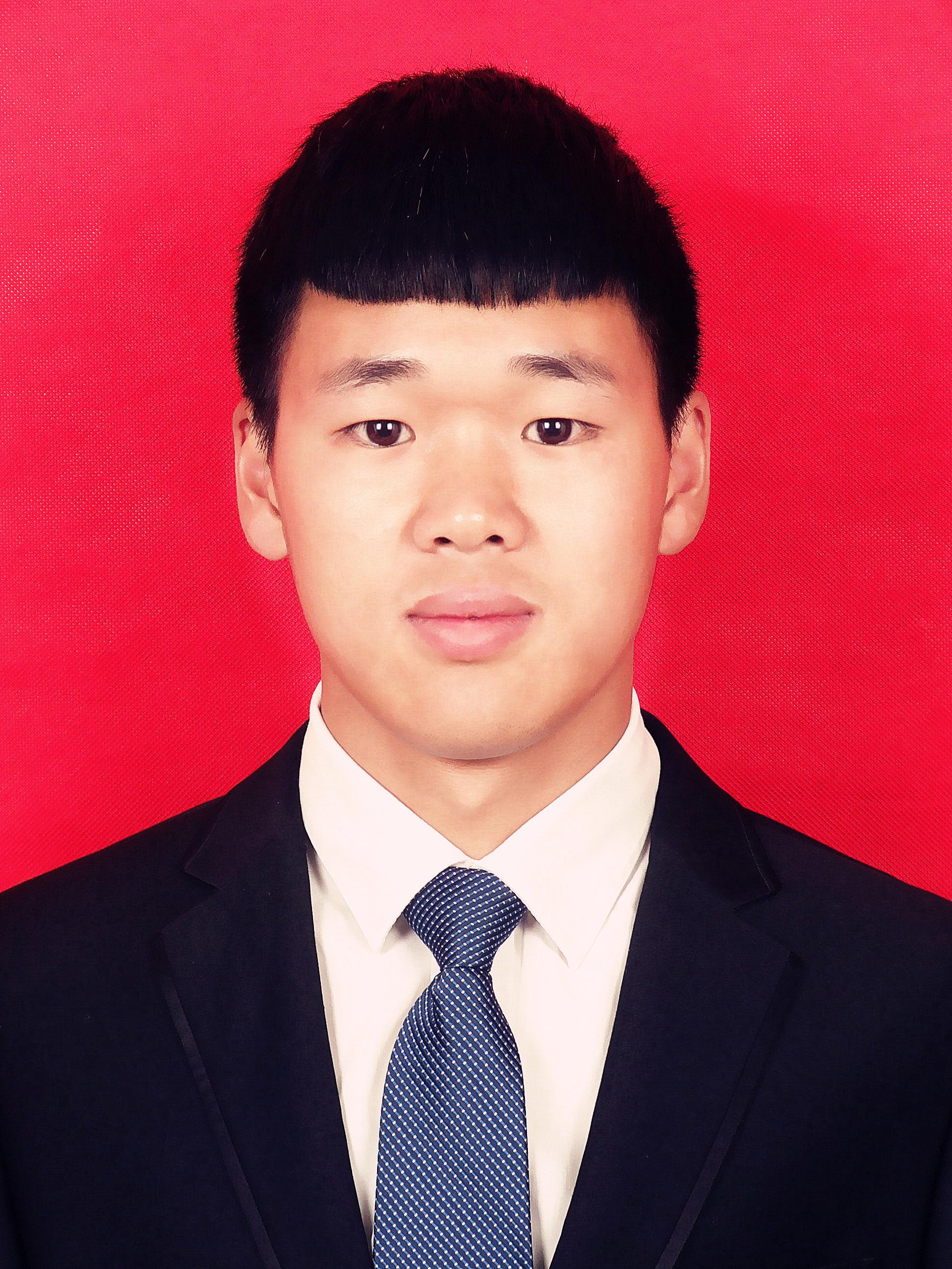  p>丁福建,男, a target="_blank" href="/item/汉族/130605" data