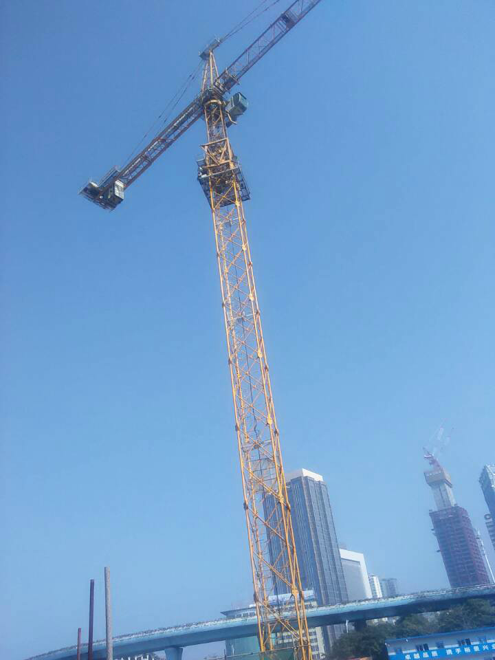 4096812">塔机 /a>,亦称 a href="#" data-lemmaid="218951">塔吊 /a>