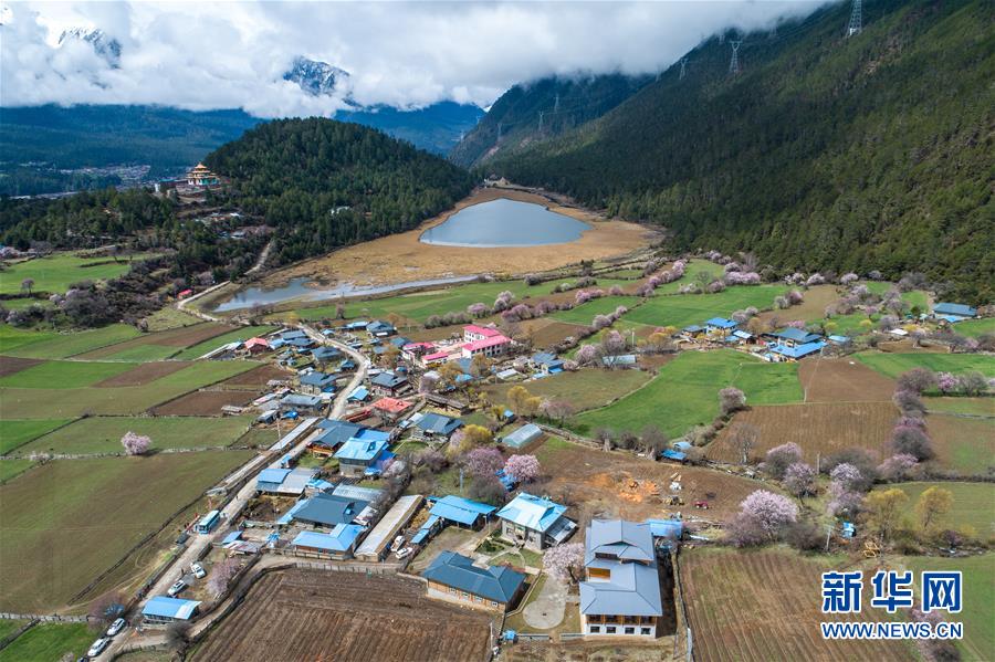  p>西藏自治区林芝市波密县古乡辖行政村.