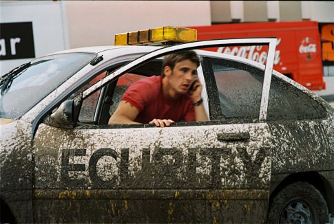 一线声机cellular(2004)