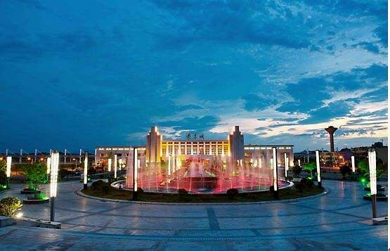 gongqingcheng railway station) /i>, 位于中国江西省九江市共青城市