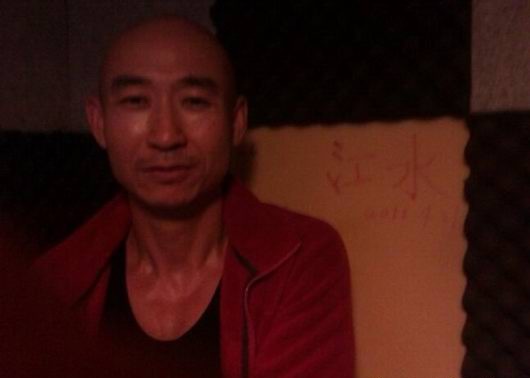 "go23xldpww">江水,出生于北京市,毕业于中央戏剧学院,中国内地男演员