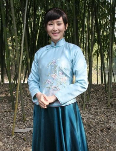 泪洒女人花