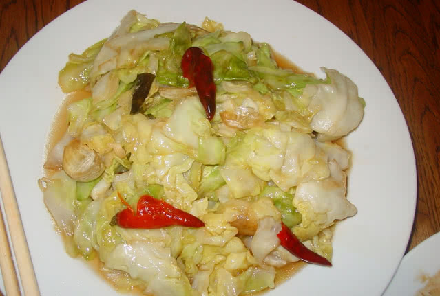 醋溜手撕卷心菜