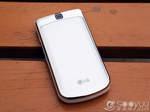  p>lg冰淇淋是一款2008年上市的手机,手机外形为上翻盖. /p>