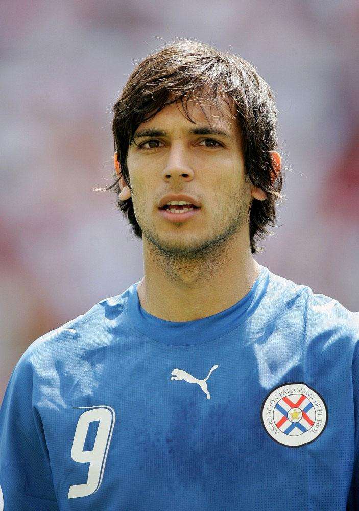  p>罗克·圣克鲁斯(roque luis santa cruz cantero),1981年8月16日