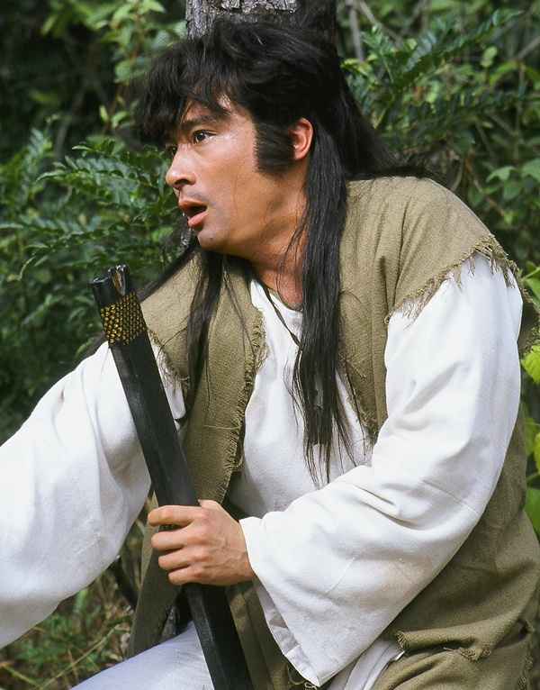 《大地飞鹰》是 a target="_blank" href="/item/香港无线电视